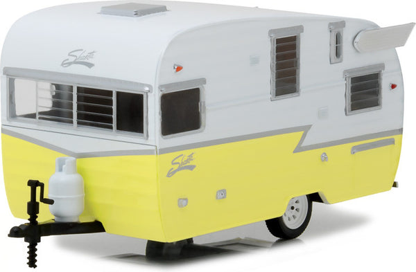 1/24 Scale Hitch and Tow Series 1 White & Yellow Shasta 15' Airflyte Diecast Model by Greenlight