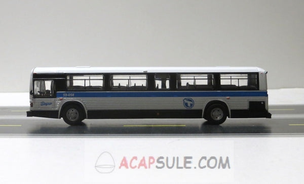 STM Montreal #161 Van Horne MCI Classic Transit Bus in 1/87 Scale Diecast Model
