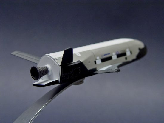 NASA 1/72 X-37B Orbital Test Vehicle (OTV) (Space)