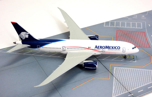 Dragon Wings Aeromexico Boeing Dreamliner 787-8 1/400 Diecast Model
