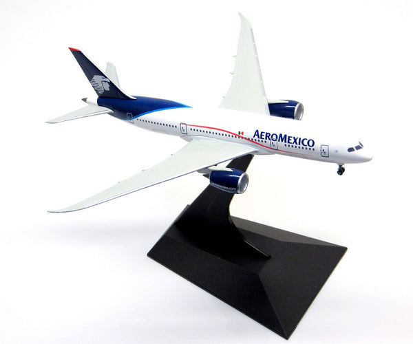 Dragon Wings Aeromexico Boeing Dreamliner 787-8 1/400 Diecast Model