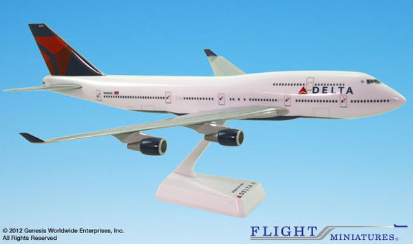 Flight Miniatures Delta Airlines Boeing 747-400 1/200 Scale Model with Stand