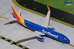 Gemini 200 Southwest Airlines Boeing 737-800 1/200 Diecast Scale Model #G2SWA682 REG#N8653A