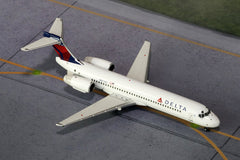 Gemini Jets Delta Airlines Boeing 717 1/400 Diecast Reg N977AT GJDAL1388