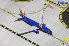 Gemini Jets Southwest Airlines Triple Crown One Boeing 737-700 1/400 Diecast Model GJSWA1577 Reg N409WN
