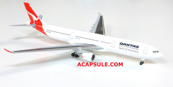 Herpa Qantas A330-300 1/500 Scale Diecast Model Reg. VH-QPG