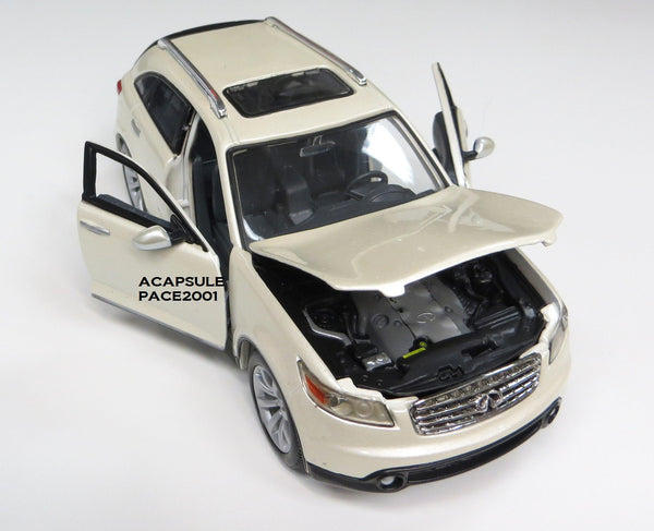 1/24 Scale White 2005 Infiniti FX45 Diecast Model