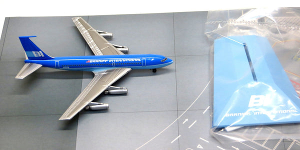 Jet-X Braniff Airways Boeing 720 Blue Diecast Model 1/400 Scale w Stand