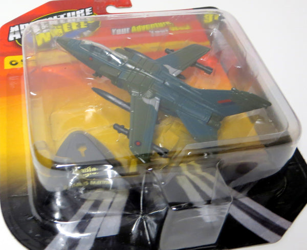Maisto Tailwinds 8 Assorted Diecast Planes and Stand