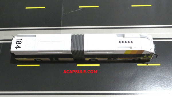 Honolulu 1/87 Scale New Flyer Xcelsior XN60 Articulated Bus Diecast Model