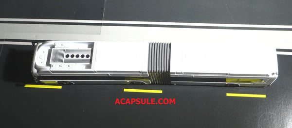 White (Blank) 1/87 Scale New Flyer Xcelsior XN60 Articulated Bus Diecast Model