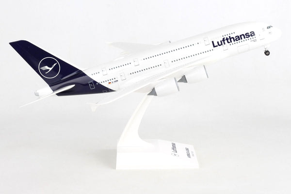 Skymarks Lufthansa Airbus A380-800 1/200 Scale Plane with Stand D-AIMB München