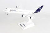 Skymark Lufthansa Boeing 747-8i 1/200 Scale Plane with Stand D-ABYA Brandenburg