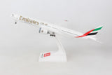 Skymarks Model Emirates Airlines Boeing 777-9X 1/200 Scale with Gears and Stand