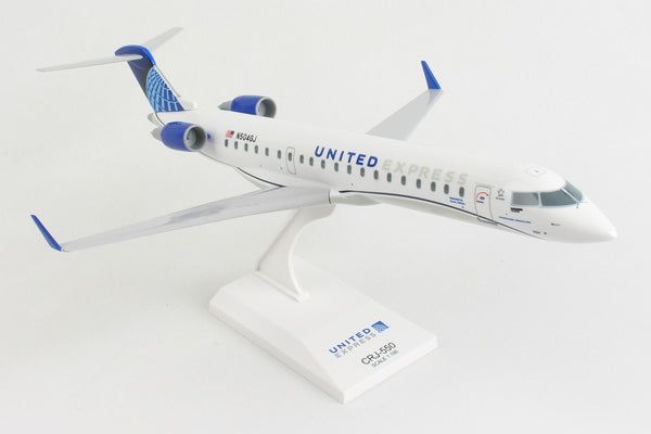 Skymarks United Express CRJ550 1/100 Scale with Stand - GoJet N504GJ SKR1051