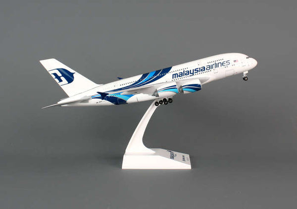 Skymarks Model Malaysia Airlines Airbus A380 1/200 Scale with Stand and Gears