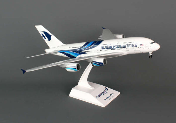 Skymarks Model Malaysia Airlines Airbus A380 1/200 Scale with Stand and Gears