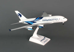 Skymarks Model Malaysia Airlines Airbus A380 1/200 Scale with Stand and Gears