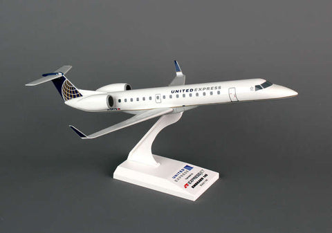 Skymarks Model United Express (Express Jet) ERJ 145 1/100 Scale 