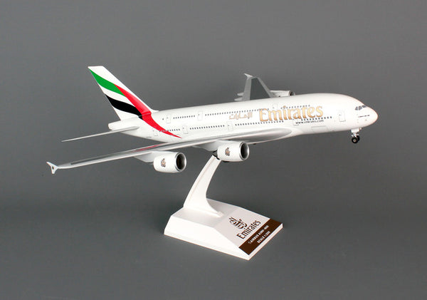 Skymarks Model Emirates Airlines A380-800 1/200 Scale with Stand and Gears Reg A6-EEA