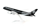 Skymarks Model Air New Zealand Boeing 787-9 1/200 Scale with Stand Reg ZK-NZE