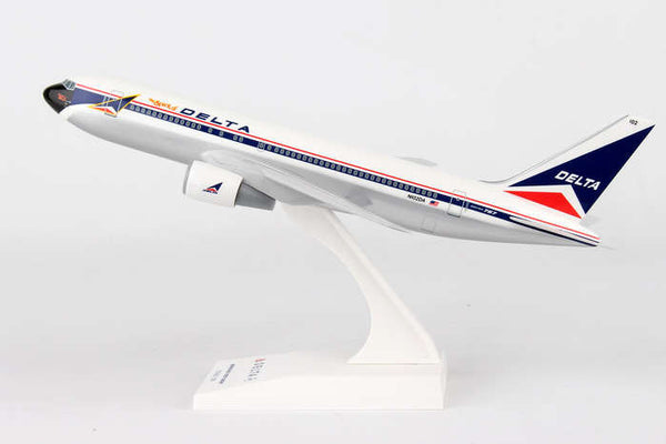 Skymarks The Spirit of Delta N102DA Boeing 767 1/200 Scale Plane with Stand