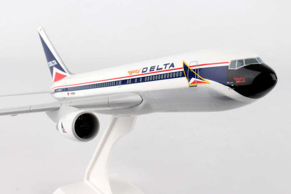 Skymarks The Spirit of Delta N102DA Boeing 767 1/200 Scale Plane with Stand