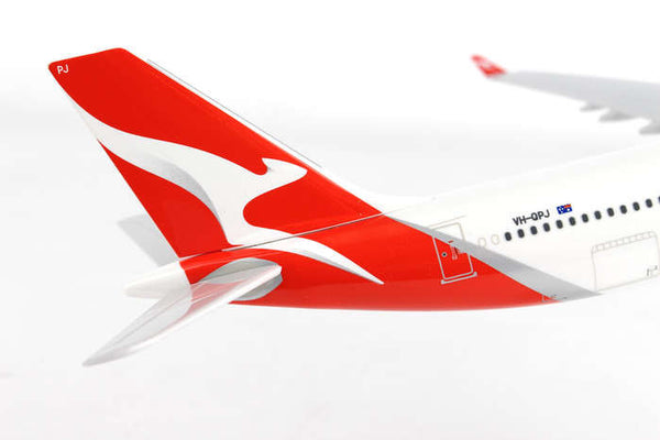 Skymarks Qantas Airbus A330-300 1/200 Scale Model with Stand Reg VH-QPJ