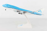 Skymarks SKR940 Model KLM 747-400 1/200 Scale with Stand and Gears PH-BFT