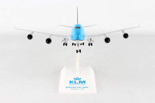 Skymarks SKR940 Model KLM 747-400 1/200 Scale with Stand and Gears PH-BFT