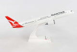 Skymarks Model Qantas Boeing 787-9 1/200 Scale with Stand VH-ZNA