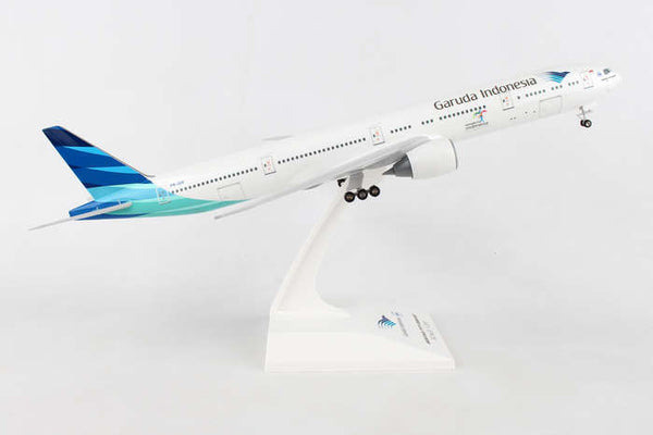 Skymarks Garuda Indonesia Boeing 777-300 ER 1/200 Scale Plane with Stand and Gears