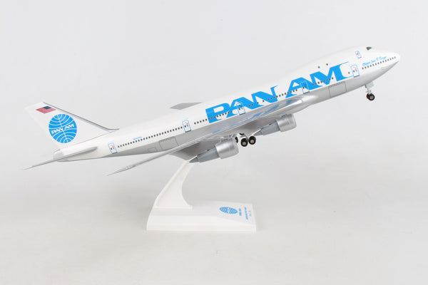 Skymarks Pan Am N747PA 747-100 1/200 Scale Model with Stand and Gears