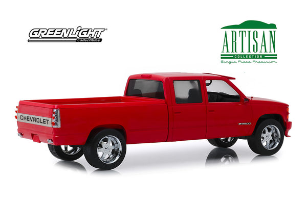 Greenlight Artisan 1/18th Scale 1997 Chevrolet Silverado 3500 Crew Cab Pickup Truck in Victory Red