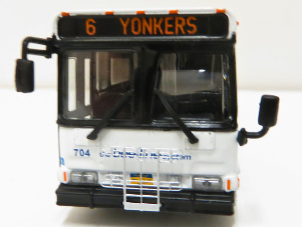 The Bee-Line System 1/87 Scale 2006 Orion V Transit Diecast Model Bus Destination Yonkers