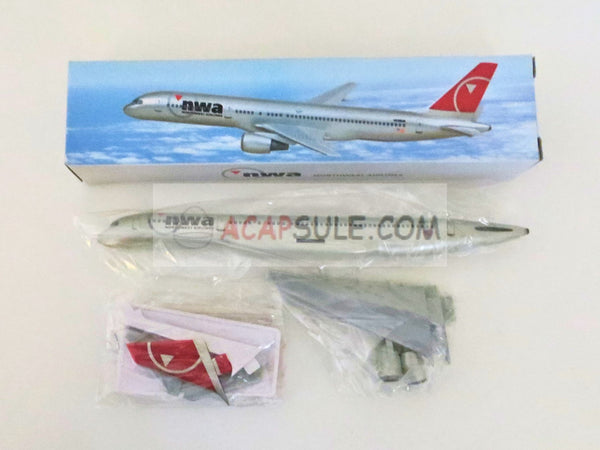 Flight Miniatures Northwest Airlines Boeing 757-200 Final Livery 1/200 Scale Model with Stand