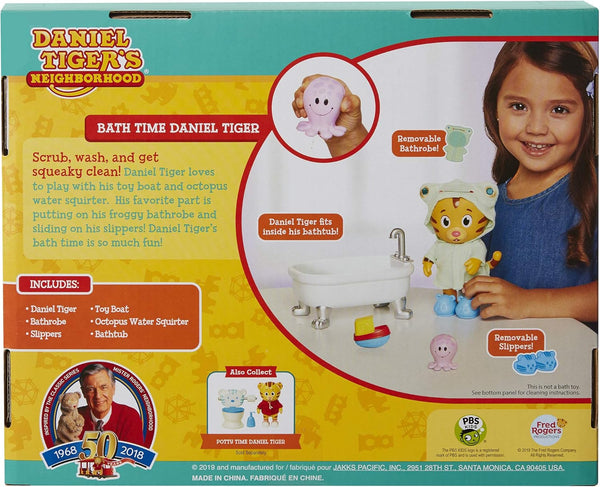 Daniel Tiger Neighborhood's Bath Time Figure Playset