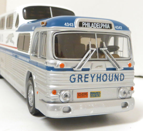 Corgi 54414 1/50 Scale Greyhound Scenicruiser Destination Philadelphia GM4501