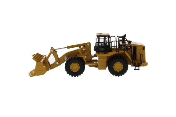 Diecast Masters 1:64 CAT® 988H Wheel Loader