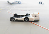 Herpa 572088 Airport Accessories Goldhofer AST-2 airplane tractor 1/200 Scale