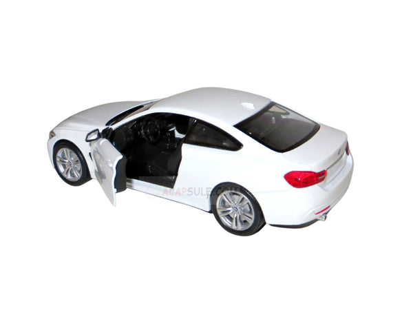 White New Ray 1/24 Scale F32 BMW 4-series m-sport paket Diecast model car