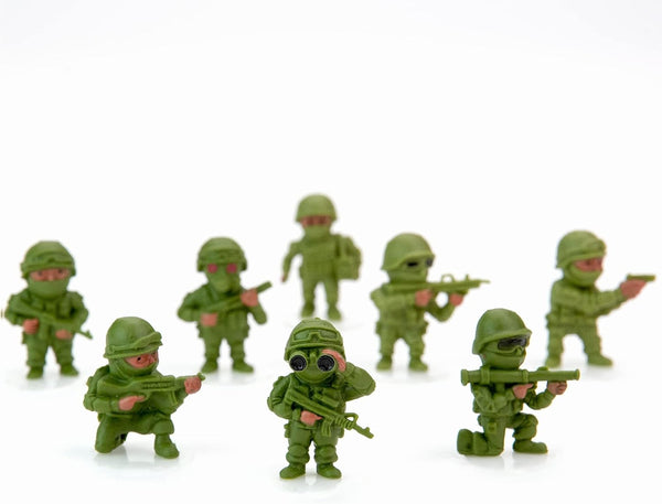 100 Real Heroes Figures (Small Modern Toy Soldiers - Assorted Style and Colors)