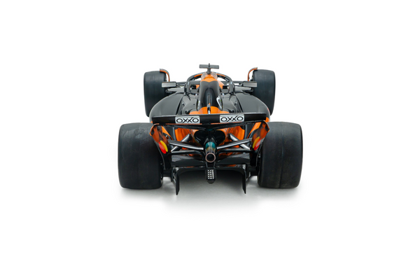 Solido 1/18 Scale F1 Team McLaren MCL39 – GP CHINA – 2025 – O.PIASTRI #81