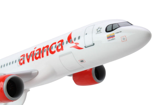 Skymarks Model Avianca Airbus A320 Neo 1/150 Scale Plane with Stand N943AV