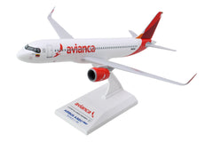 Skymarks Model Avianca Airbus A320 Neo 1/150 Scale Plane with Stand N943AV