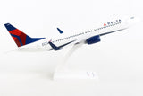 Skymarks Model Delta Boeing 737-800 1/130 Scale with Stand N3744F