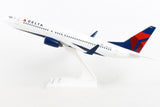 Skymarks Model Delta Boeing 737-800 1/130 Scale with Stand N3744F