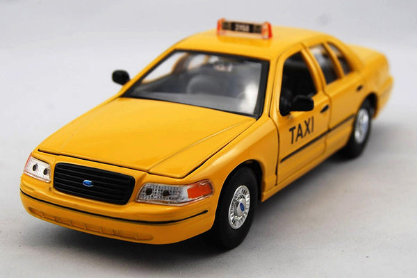 Yellow Taxi 1999 Ford Crown Victoria 1/24 Scale Diecast Model with Window Box