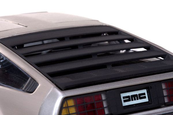 Stainless Steel Finish 1981 DE LOREAN DMC 12 COUPE  1/18 Scale Diecast Model by Sunstar