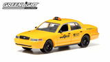 Greenlight NYC Taxi 2011 Ford Crown Victoria Medallion # 2x15 1/64 Diecast Car